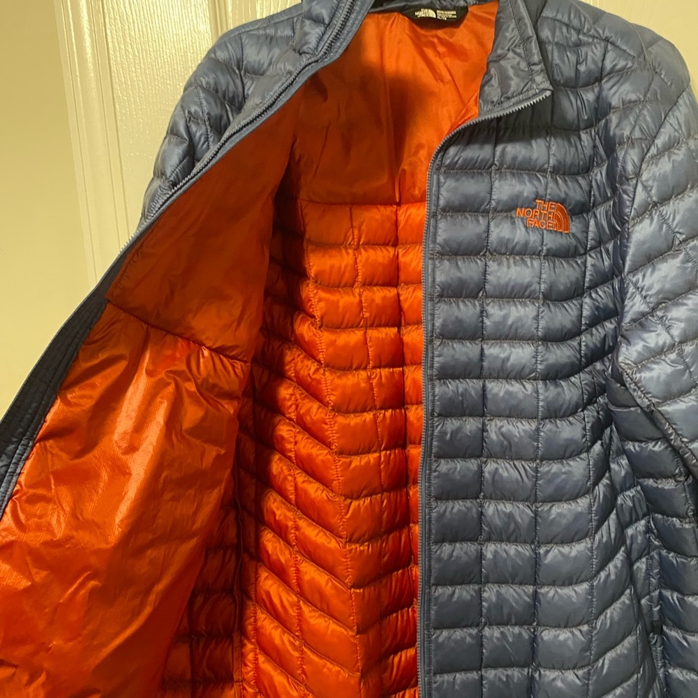 The NorthFace Men’s Puffer Jacket